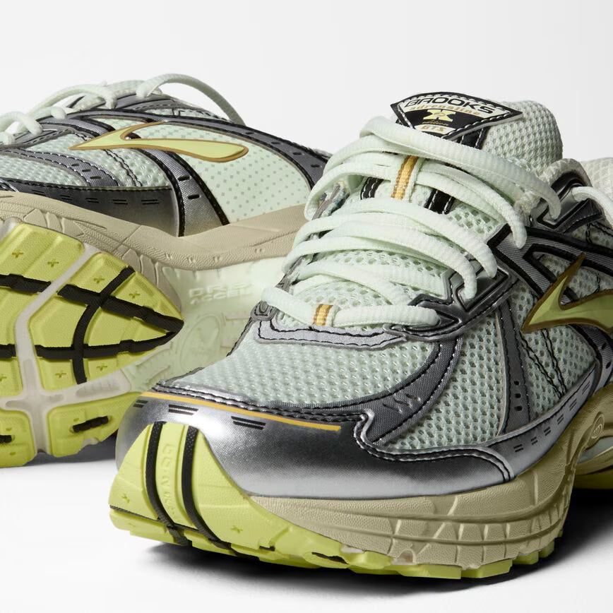 Adrenaline GTS 10