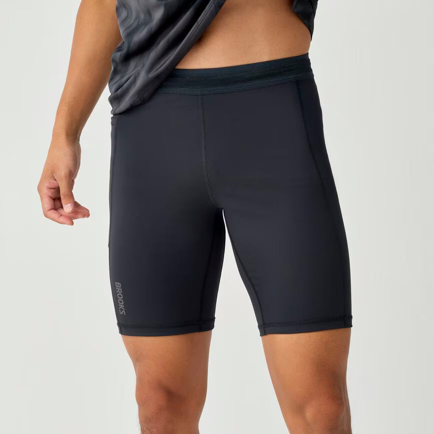 Dash Half Tight