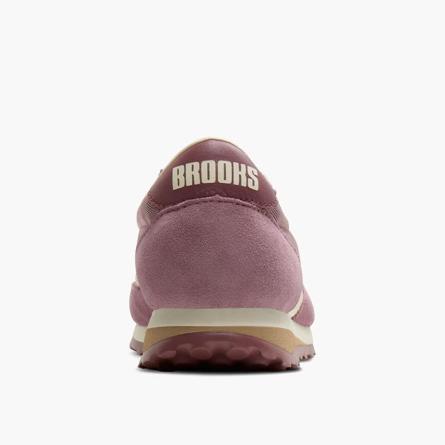 Brooks Vanguard
