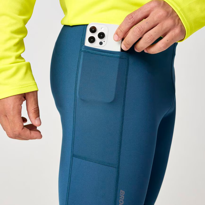 Dash Half Tight