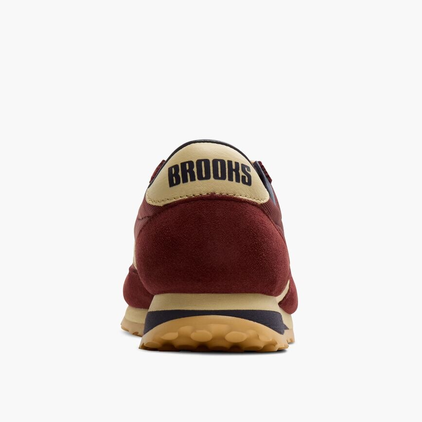 Brooks Vanguard