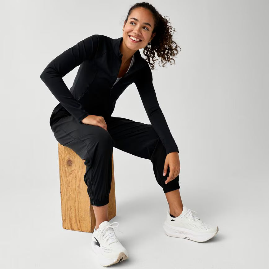 Movement Fitted Crop Jacket