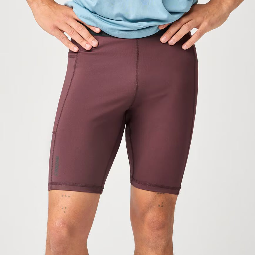 Dash Half Tight