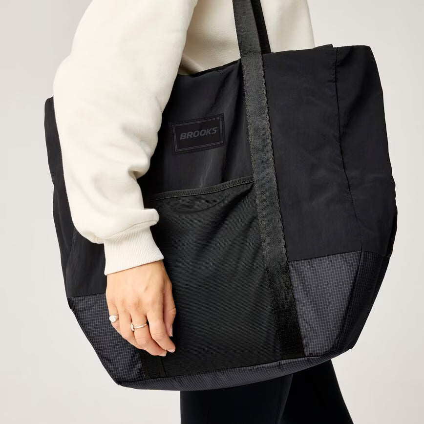 Stride Active Tote